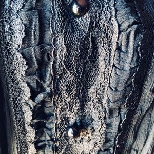 👏🏻Ladies semi sheer short sleeve blouse 👏🏻👏🏻